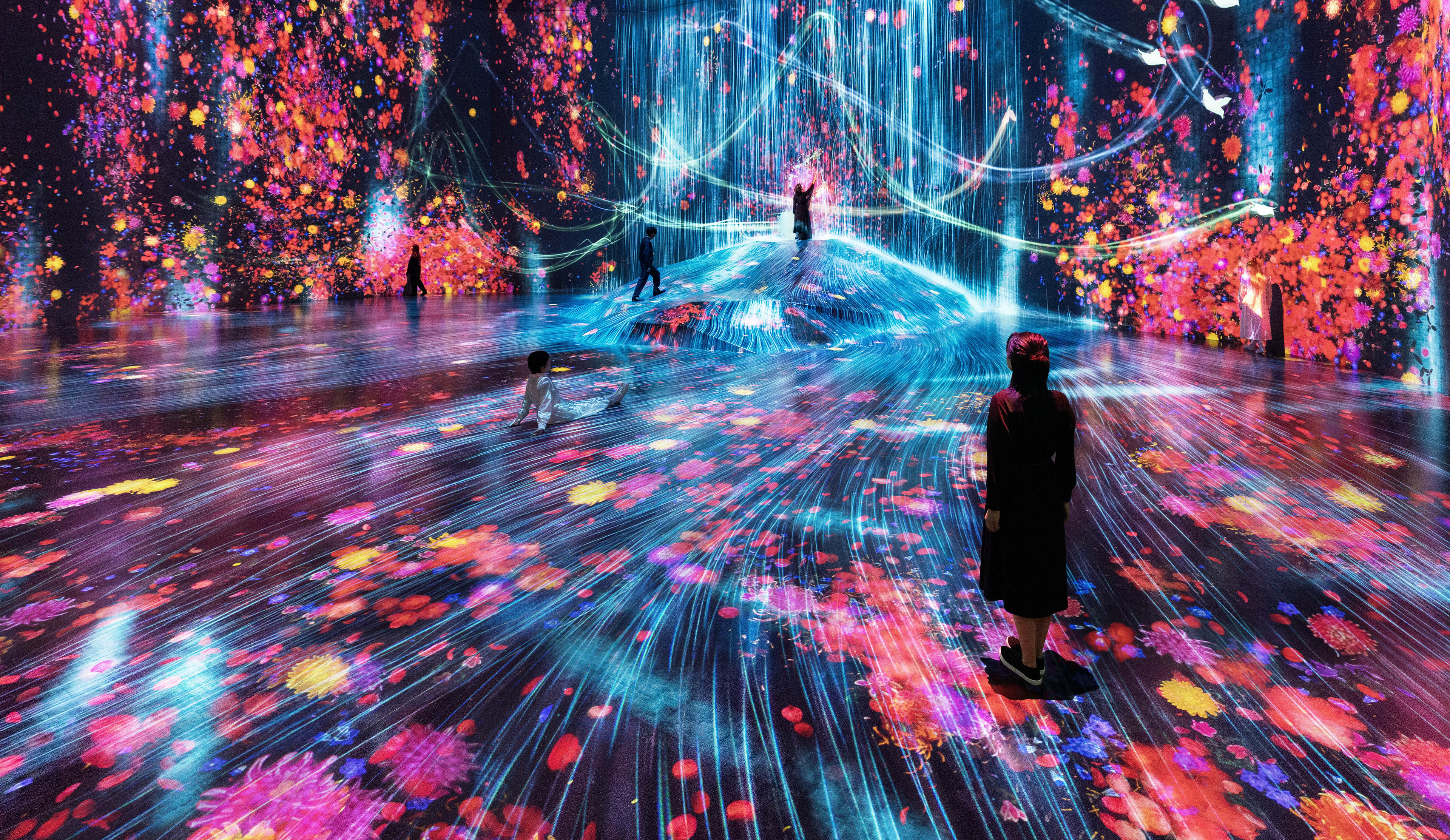 (Tourism) teamLab Borderless